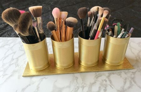 makeup brush holder