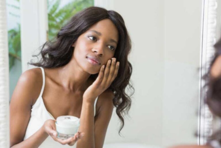 The Easy Skin Care Routine That You Need To Follow