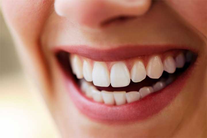 Beauty Myths: Does Baking Soda Really Whiten Your Teeth?