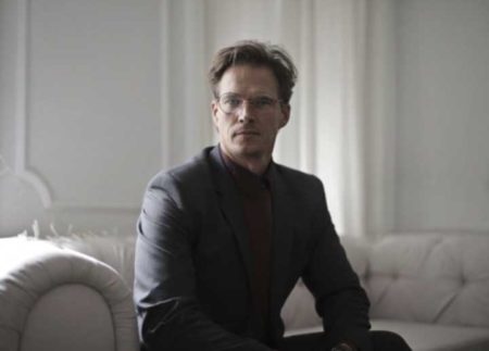 How to Dress Classy: 5 Simple Tips for Men