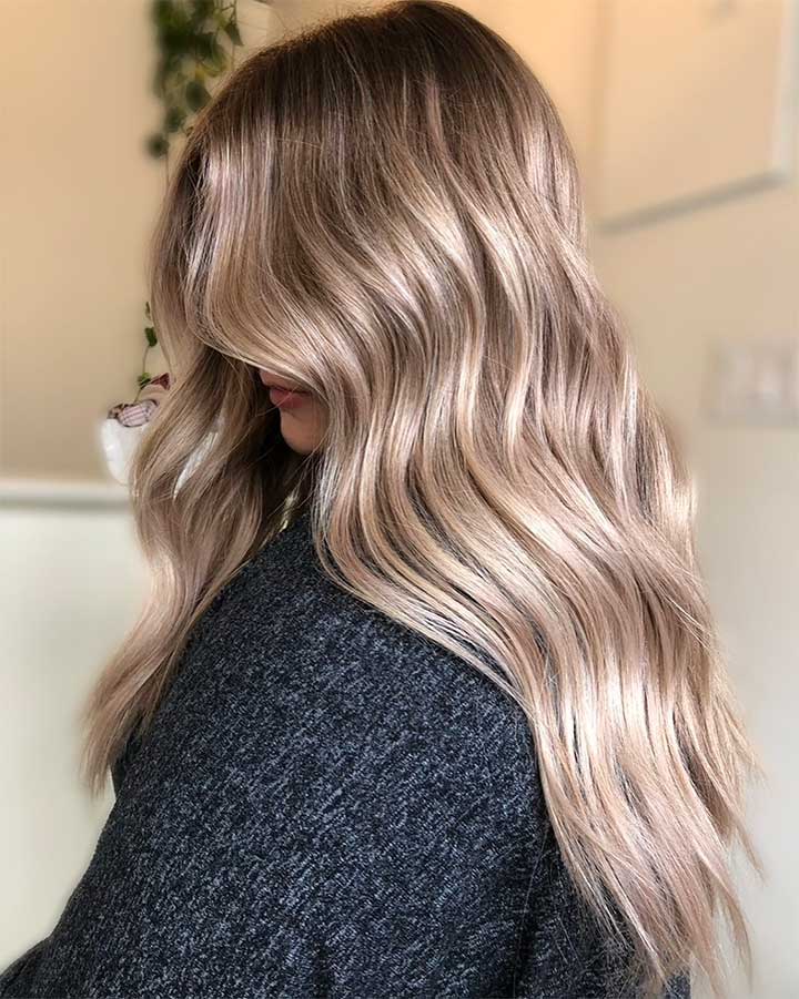 What Is A Hair Gloss And Why You Should Use It?
