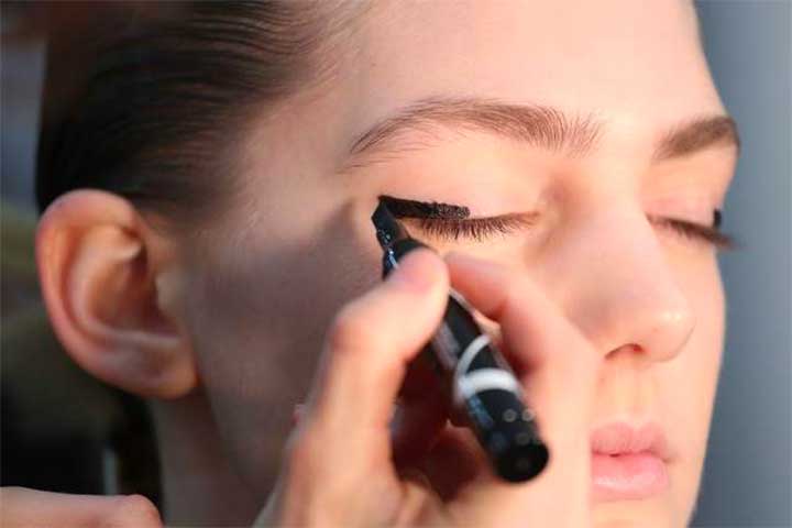 Sephora Employees Told Us What The Best Liquid Eyeliner Is