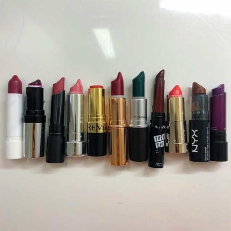 What Is the Best Kiss-Proof Lipstick?