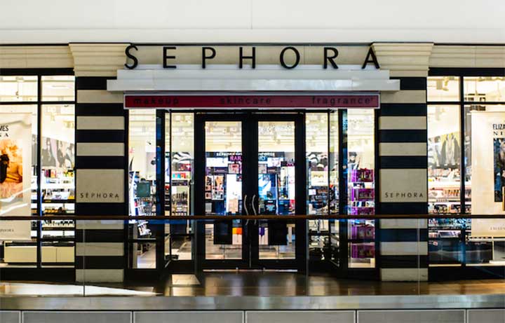 Sephora Store: Real Sephora Employees Tell Us Their Favorite Mascaras