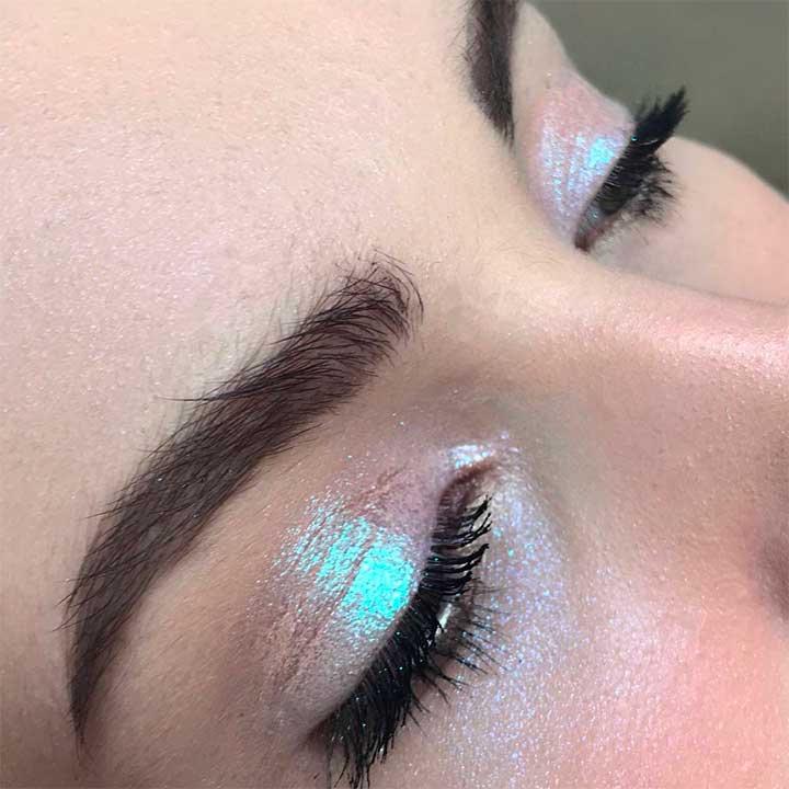 How To Pick The Best Eyeshadow Palette For Your Face
