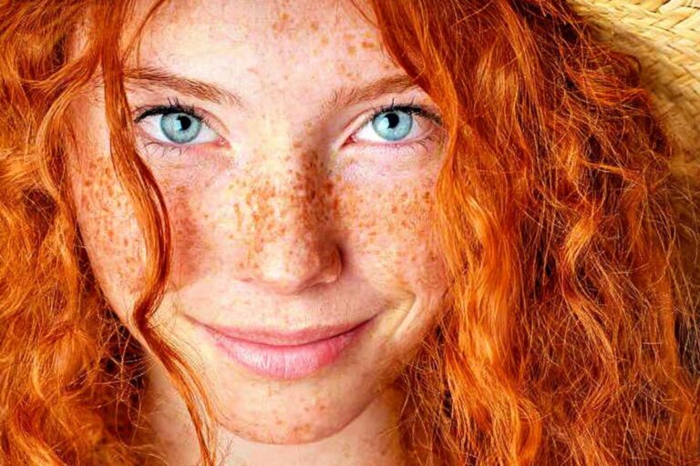 Makeup Tricks To Make Your Freckles Look Their Best