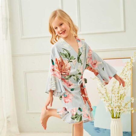 Stylish Tips For Dressing Your Kids