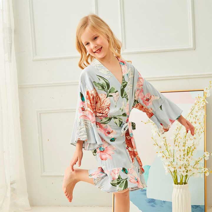 Stylish Tips For Dressing Your Kids