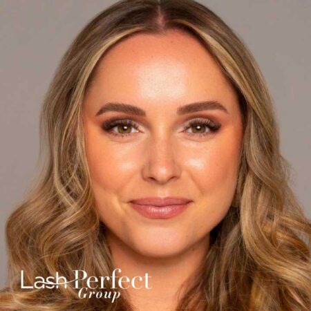 what are russian lashes
