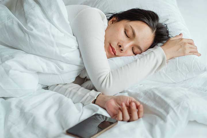 Beauty sleep benefits
