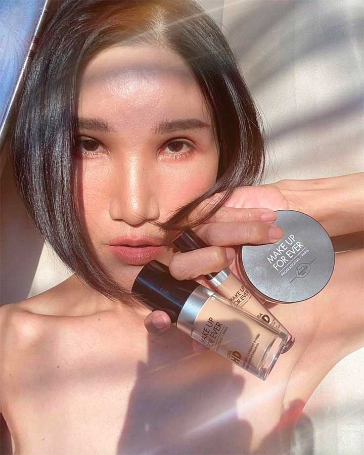 Make Up For Ever's HD Foundation