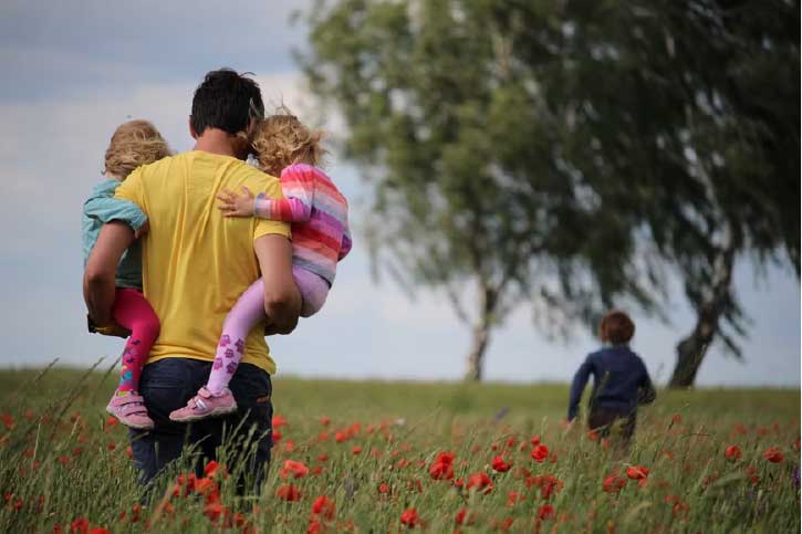 5 Ways Pandemic Parents Can Ever Catch Up on Lost Sleep