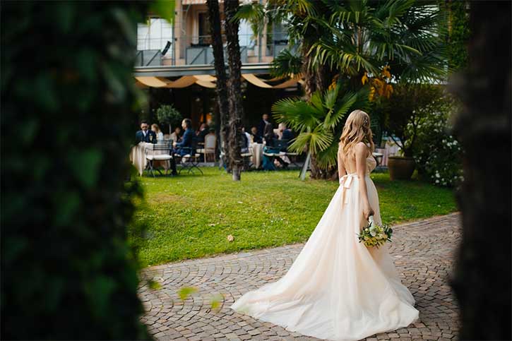 Sustainability in Bridalwear: What You Need to Know