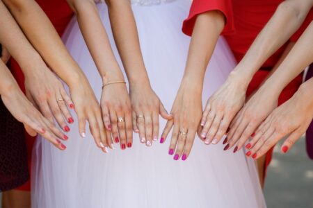 The Best Pre-Wedding Beauty Treatments for Bridesmaids