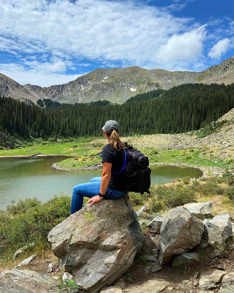 Hiking for Novice Tourists: Equipment, Clothes, Tips