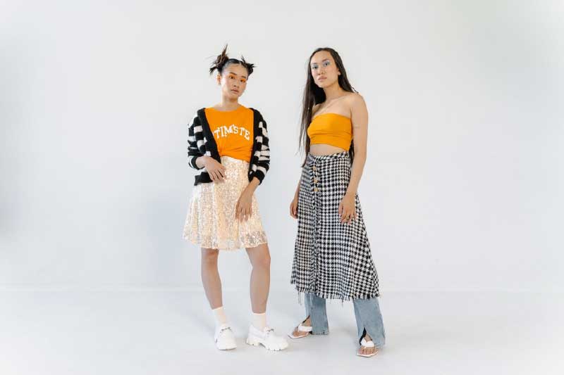 8 Unique Ideas to Recycle and Restyle Your Old Clothes
