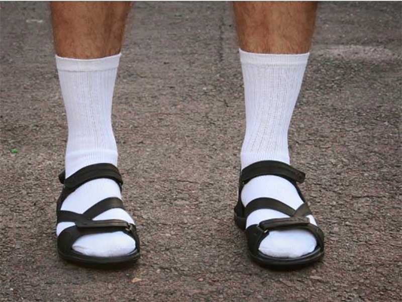 unattractive things guys wear