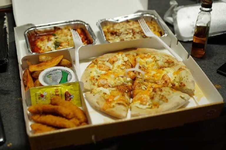 5 Reasons You Should Consider Using A Food Delivery Service