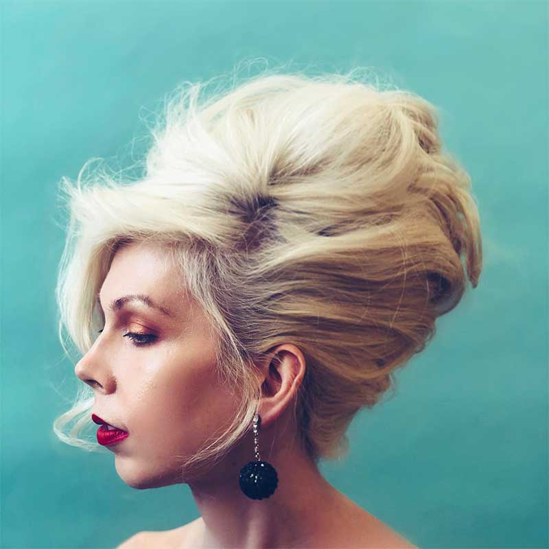 9 Retro Updos That Will Bring Out Your Inner Pin-Up Girl