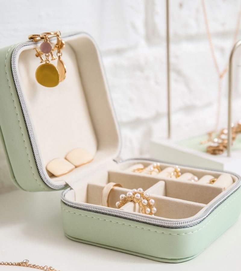 The Best Ways To Store Your Gold Jewelry