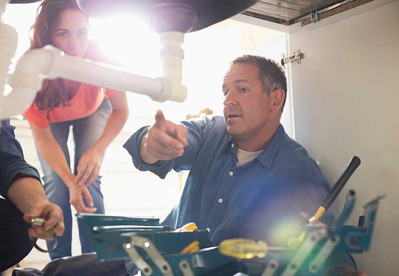 How To Deal With Plumbing Emergencies At Home
