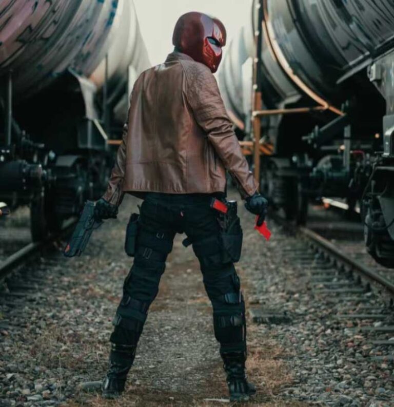 The Complete Guide to Techwear Trend