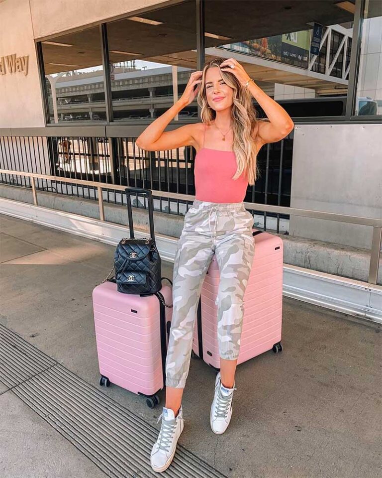 What Do You Wear To The Airport?