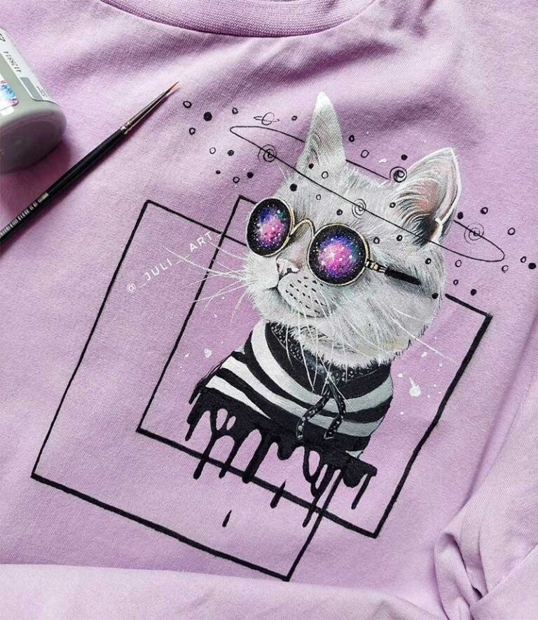 The Complete Guide to Online Custom Clothing Stores