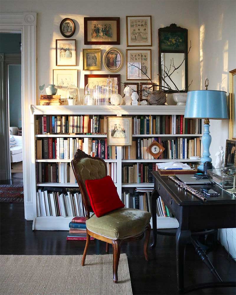 How to Transform a Cluttered Room in Five Easy Steps