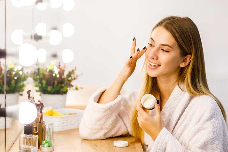 How to Moisturize Your Skin