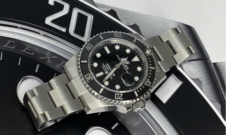 The Story Behind the Rolex Submariner