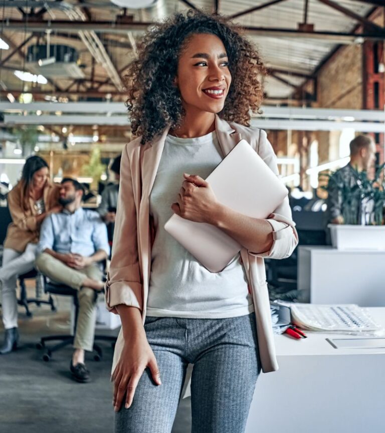 Simple Ways To Be More Like Elle Woods Simple Ways To Be More Like Elle Woods