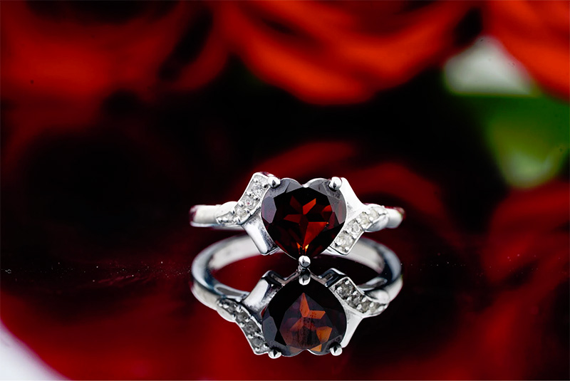 ruby engagement rings