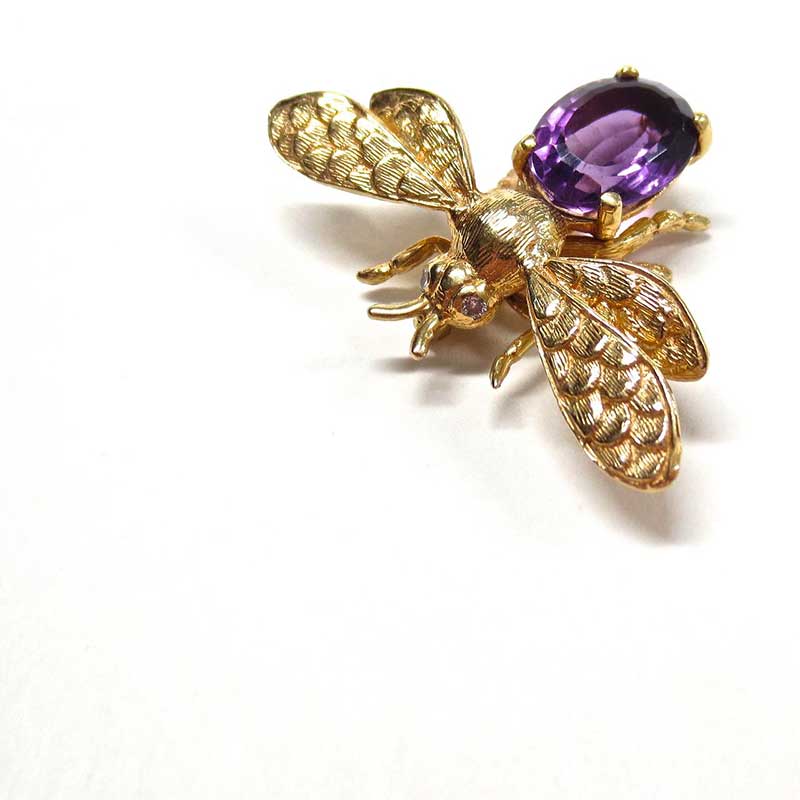 Reasons Why Bee Jewelry Is One Of The Most Popular Accessories For Women
