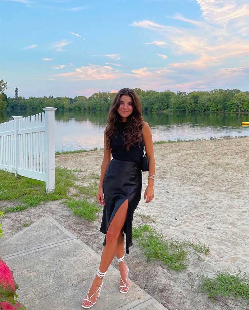 Cocktail Dress: A Buying Guide