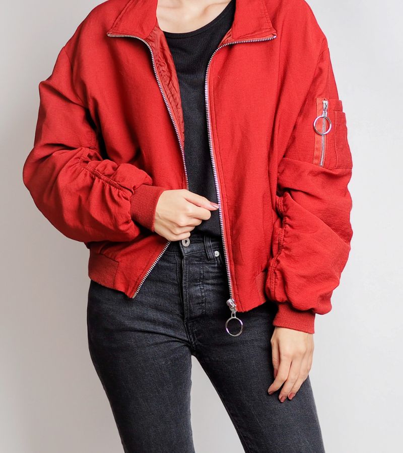 5 Versatile Clothing Pieces Every Woman Should Own