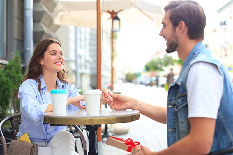 First Date Tips for Young Men