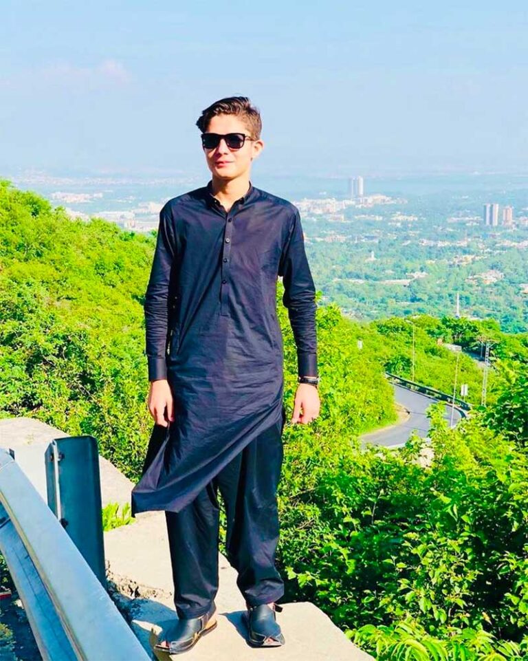 Style Tips For Your Men's Shalwar Kameez