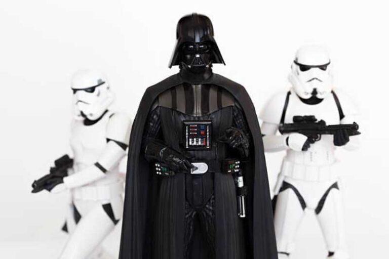 Top 5 Star Wars Outfits You Must Try