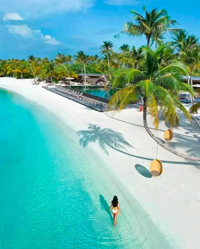 The World's Greatest Honeymoon Destinations