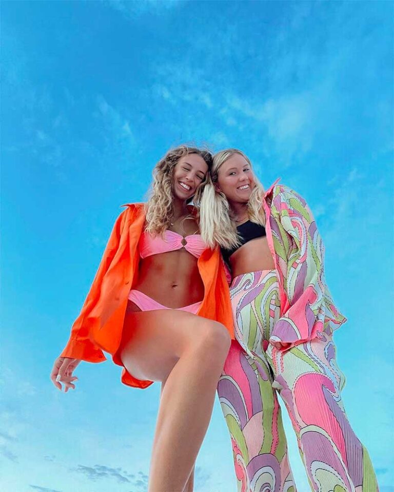 How to Dress up Like a Fashion Influencer: Beach Edition