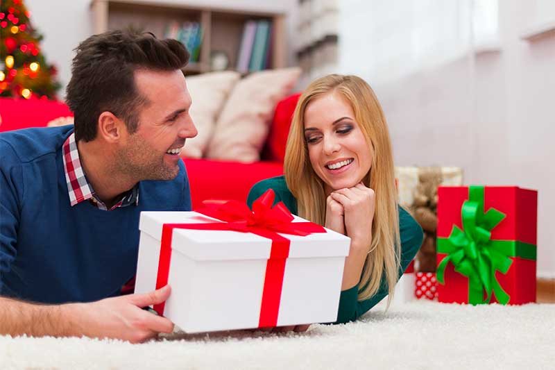 7 Cool Last-Minute Gift Ideas for Her