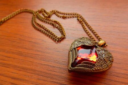 Top 10 Unique Necklaces for Cremated Remains