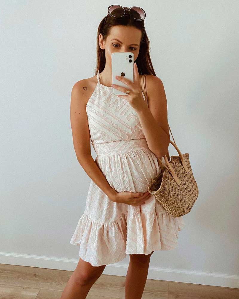 Dresses to wear during the belly bulge phase
