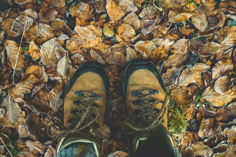 5 Tips For Choosing a Good Hiking Footwear