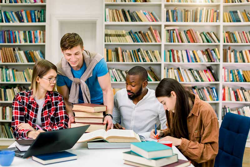Top Benefits of a Biology Tutor