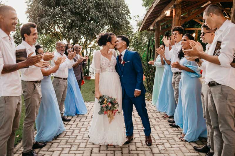 5 Responsibilities You Have as a Guest at a Wedding