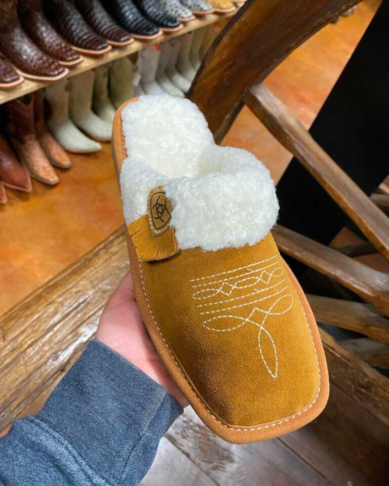 A Comprehensive Review of Ariat Slippers: Comfort, Durability, and More
