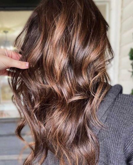 Beauty Life: Cosmetologist Work