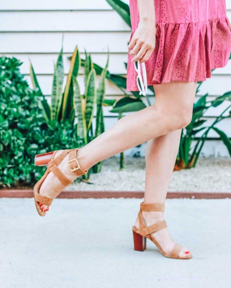 Vionic Sandals vs. Traditional Sandals: What's the Difference?